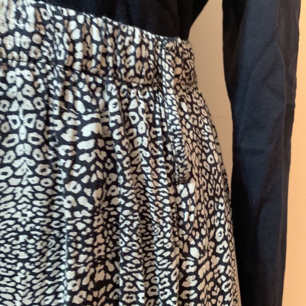 Style & co. 100% Rayon Black and Taupe Animal Print Skirt - Picture 3 of 9